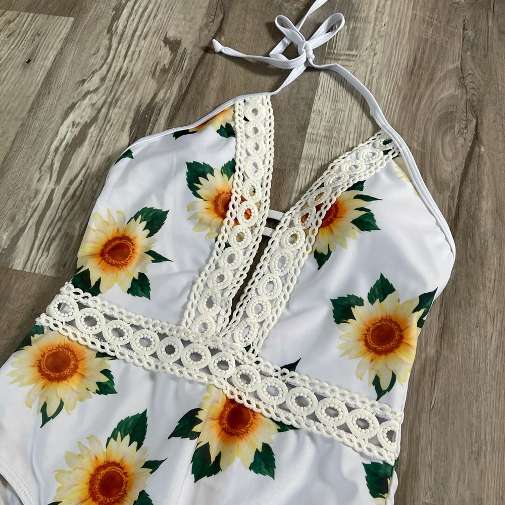 NWT one piece - Picture 2 of 4
